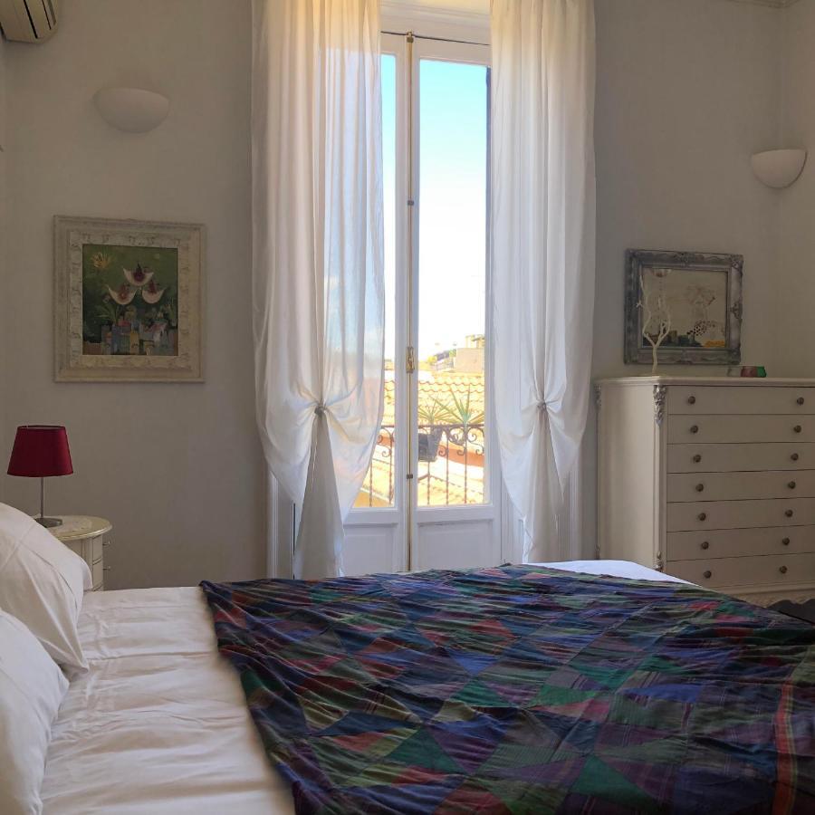 Apartmán Sant'Ambrogio With Charme Milán Exteriér fotografie