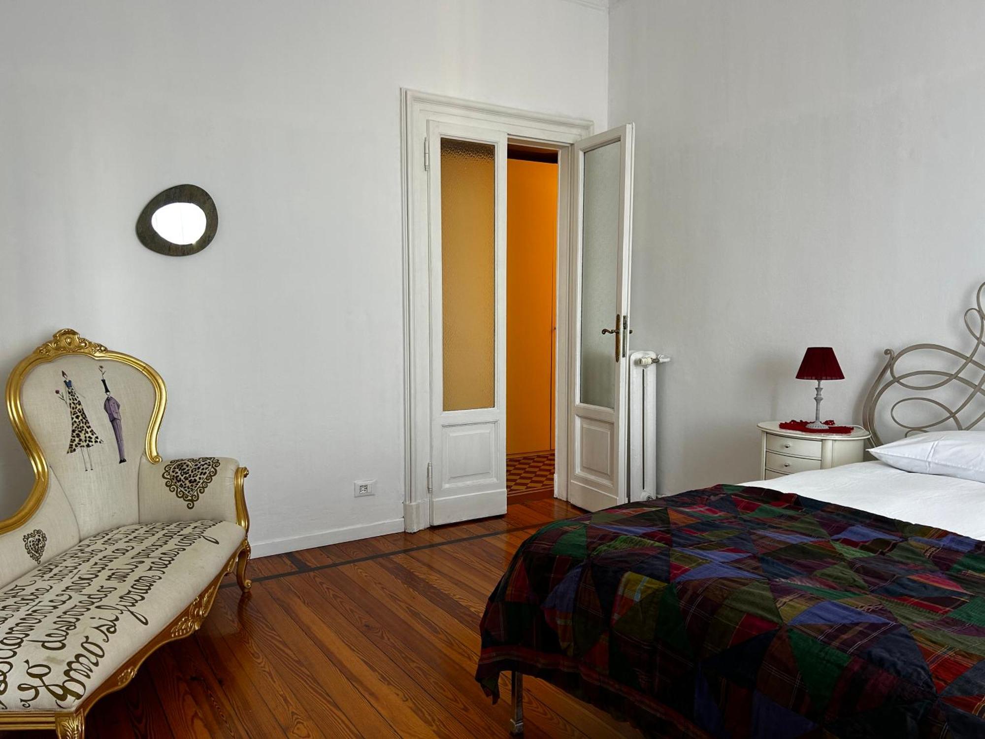 Apartmán Sant'Ambrogio With Charme Milán Exteriér fotografie