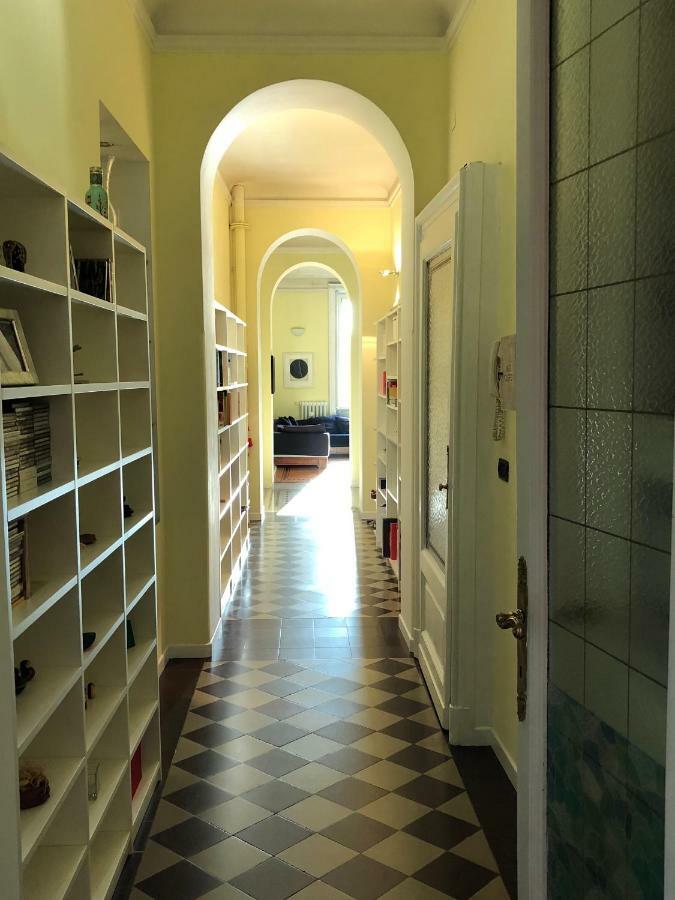 Apartmán Sant'Ambrogio With Charme Milán Exteriér fotografie